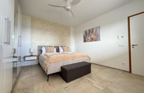 luxuriöse Villa Möwengeflüster - 220qm große Ferienwohnung für bis zu 8 Gästen mit Sauna direkt am Goitzschesee - Foto 29