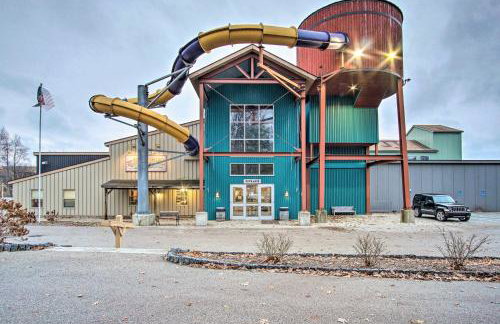 Fire Pit and Porch Warm and Woodsy Rothbury Escape! - Foto 32