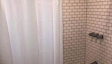 Urban Oasis with Private Laundry: Steps from DTLA - Foto 4