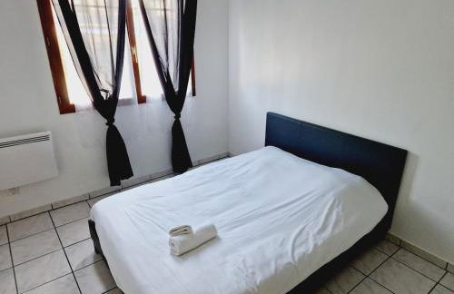 2 Bedrooms Private Parking Wifi TV - Foto 3