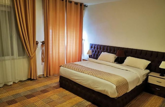 Skylight Apartments - Photo 14