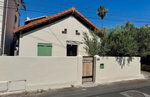 Maison provençale en bord de mer - Photo 1