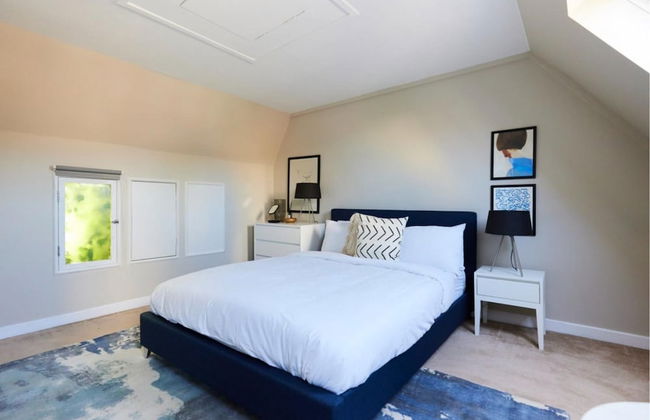 The Holland Park Crib - Classy 2bdr House - Photo 9