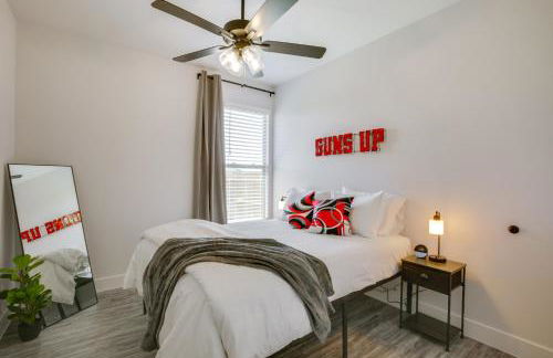 Hot Tub and Game Room Raider Resort in Lubbock - Foto 22