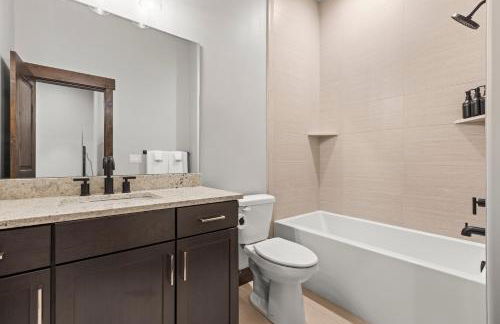 Spacious 4-Bedroom Townhome Black Rock - Foto 26