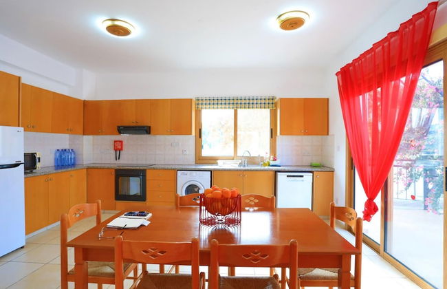 Villa Ira Finiki in Latchi - Foto 18