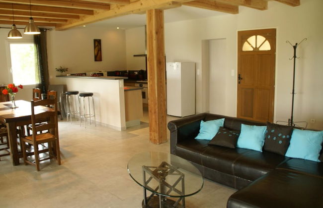 Holiday Home in Montclera With Sunny Garden, Playground Equipment and Private Pool - Foto 33