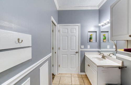 Salty Heated Pool Escape - Nearby Beach - Photo 69