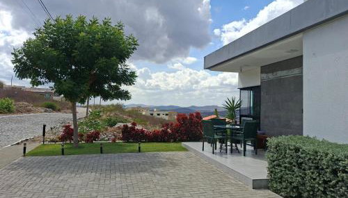 Casa Vista Bela em Bezerros 4 qts com ar 10 pessoas - Photo 2, Garden view