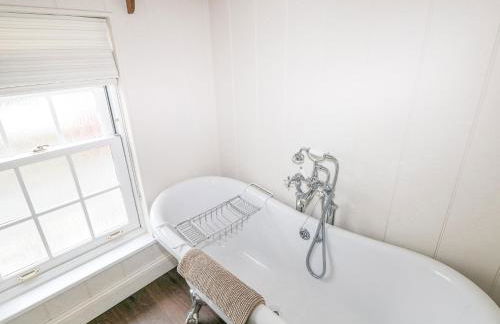 The Old Boathouse - Photo 29