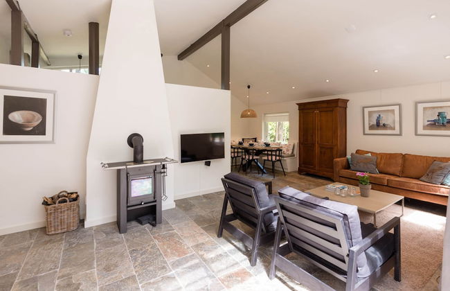 Beautiful Holiday Home With Sauna - Photo 12