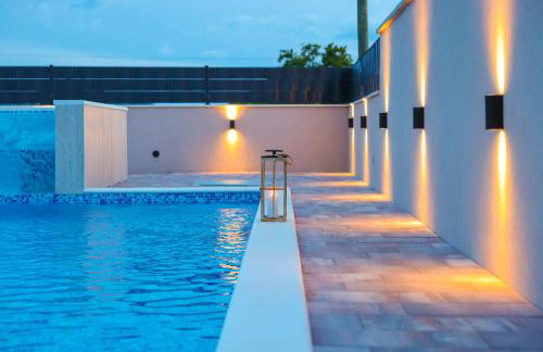 Villa Nada for 10 people with pool & integrated whirlpool - Foto 57