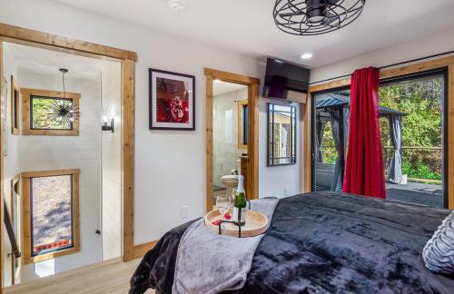 Romantic Red Room - Adults Only Couples' Retreat - Foto 50