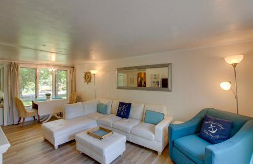 Updated Home with Deck 2 Mi to Sister Bay Beach! - Foto 4