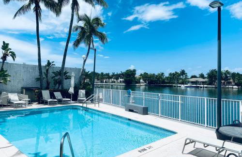 OCEAN BAY VIEWS 2Bdr 2Bath BEACH CONDO PARKING - Photo 57