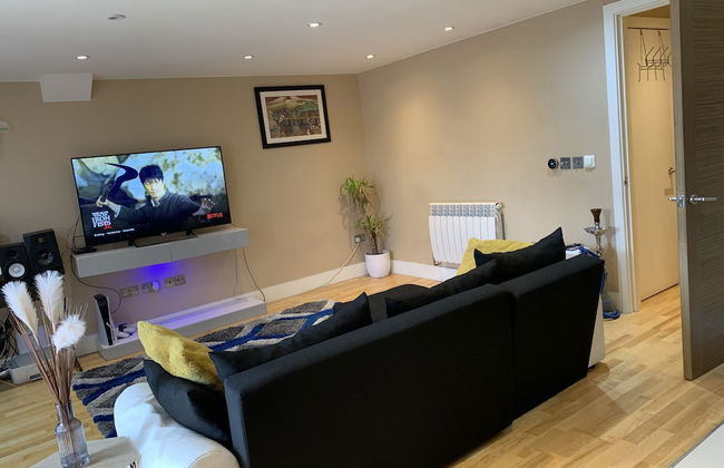 Charming 2-bed Apartment in Kingston Upon Thames - Foto 24