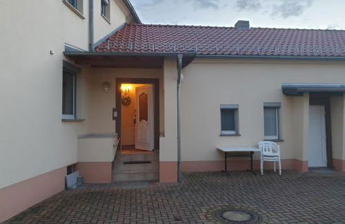 Monteurzimmer Röderland - Langzeitaufenthalte für bis zu 6 Personen - Foto 1