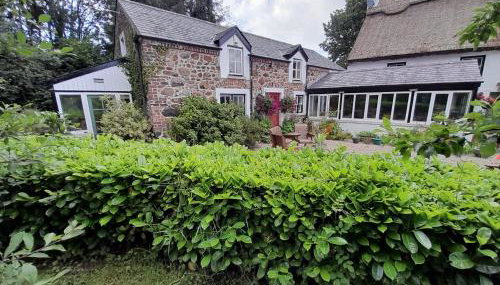 Moira Cottages @Berwickhall Sleeps 12 - Foto 3