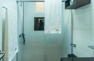 Casa com piscina, churrasqueira e jardim em Lauro de Freitas - até 11 pessoas - Foto 31