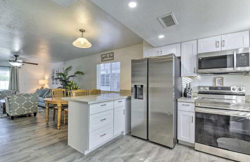 Steps to Dtwn Gilbert! Condo with Furnished Porch - Foto 12