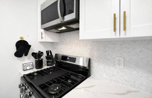 Luxury Hoboken Getaway - 15 Minutes To NYC - Walk To Transit - Great Location - Foto 31