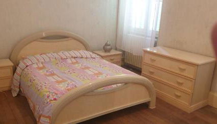 Belle maison avec petit jardin et cour à 10mn du très beau lac de sidiailles. - Foto 2