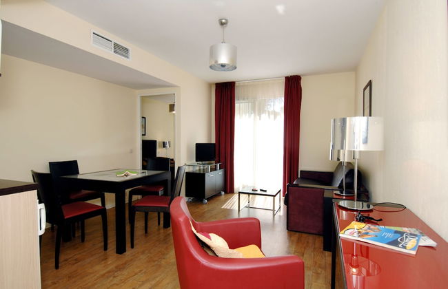 Appart Hotel Odalys City Antibes Olympe - Photo 7