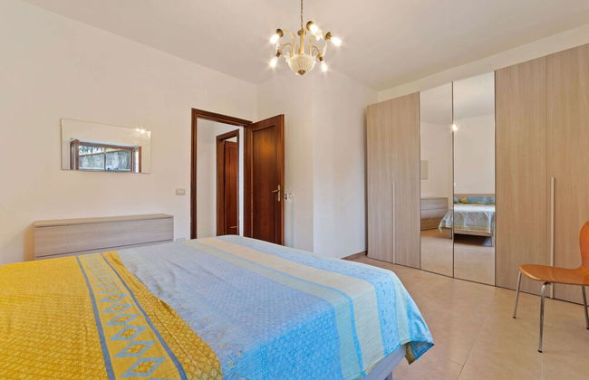 Apartment in Agropoli With Garden - Photo 12