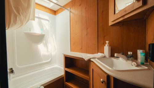 Pine Creek Cabins & Camping Resort - Foto 5