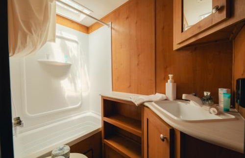 Pine Creek Cabins & Camping Resort - Foto 6