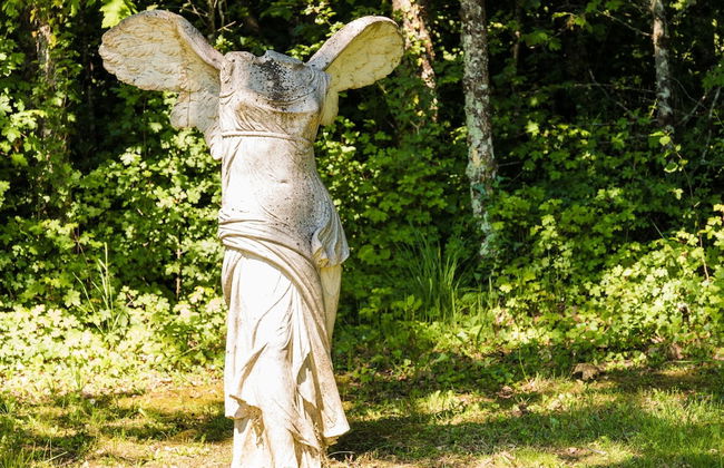 Beautiful Property With Three Houses, Three Swimming Pools, and Magnificent Views - Foto 27