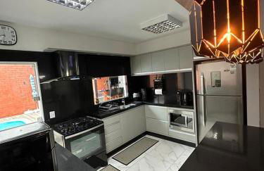 Casa alto padrão com piscina - Foto 13