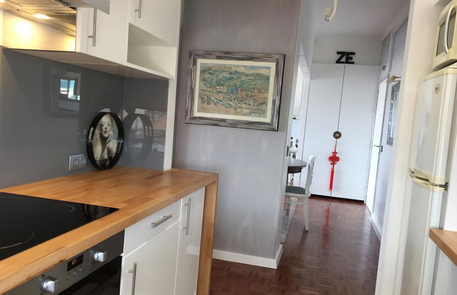 Casino Beach Apartment - Photo 18