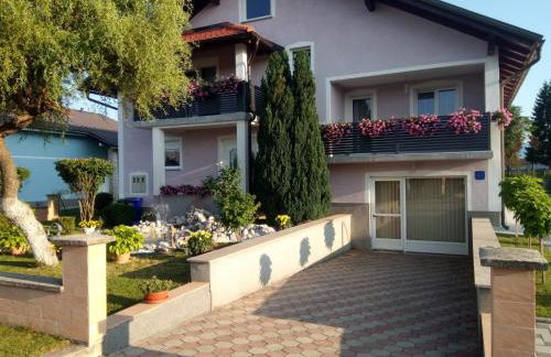 Apartman Karmen Gospić - Photo 1