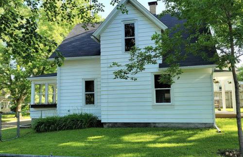 Beautiful Craftsman Style Home w/ Fenced Yard - Foto 34