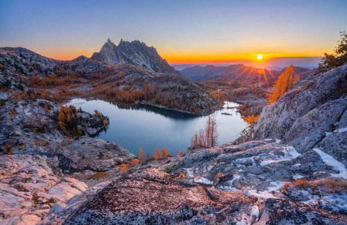 Retro A-Frame Cabin - Hot tub Firepit & Fireplace - Foto 29