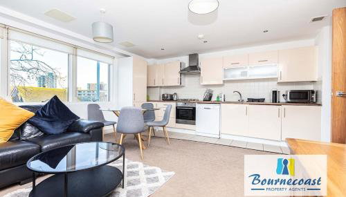 LILYPAD by BOURNECOAST- A Lovely Second Floor Flat in Poole Town Centre with a Lift - FM10693 - Foto 5