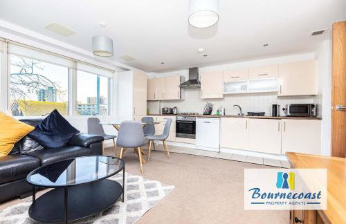 LILYPAD by BOURNECOAST- A Lovely Second Floor Flat in Poole Town Centre with a Lift - FM10693 - Foto 5