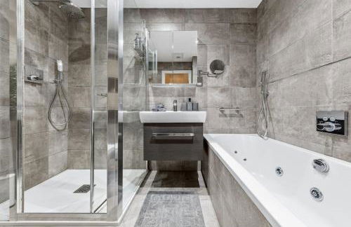 Modern 2 Bed with Balcony & London Eye Views - Foto 14