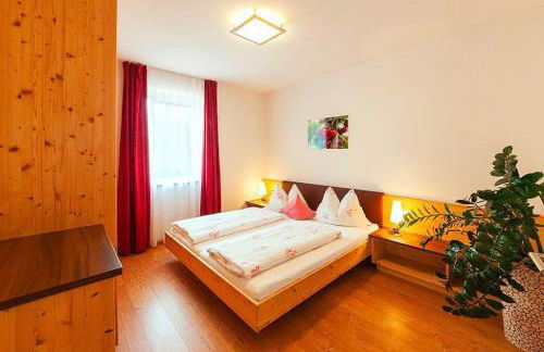 Apartment in Brixen with Pool & Dolomites Views - Foto 7