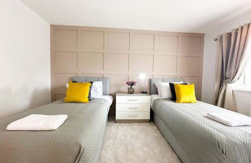 Marham House by Blue Skies Stays - Photo 19