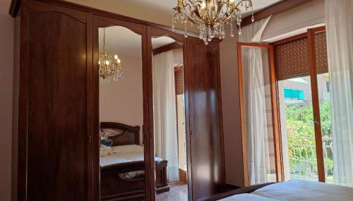 La casa di Yuri - Free Private Parking & Air Conditioning - Foto 5