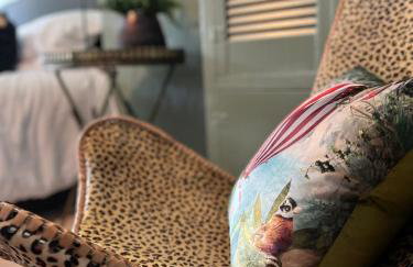 CWTCH COTTAGE Llantrisant 2 bed home - sleeps 4 - Foto 17