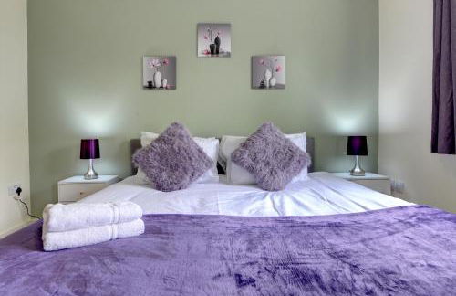 Modern Comfort, 2BR, Ensuite, Parking - Foto 1