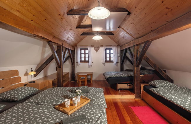 Authentic Wooden House Sleme - Foto 10