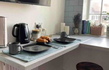 One bedroom Putney Village flat - Foto 10