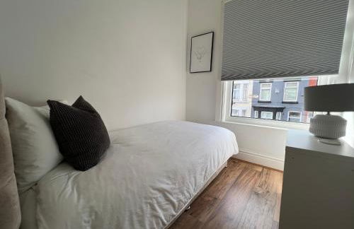 2025 Award Winner Liverpool Ivy House - 4 Bedrooms - Foto 34