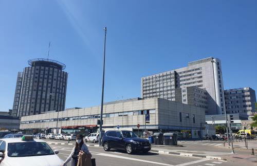 Bonito Apto Cinco Torres Plaza Castilla - Foto 30