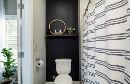 Elegant End Condo Fireplace Community Amenities - Foto 35