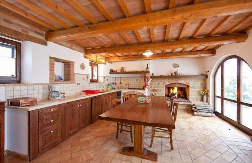 Historic Villa With Pool In Marche Hills - Foto 7